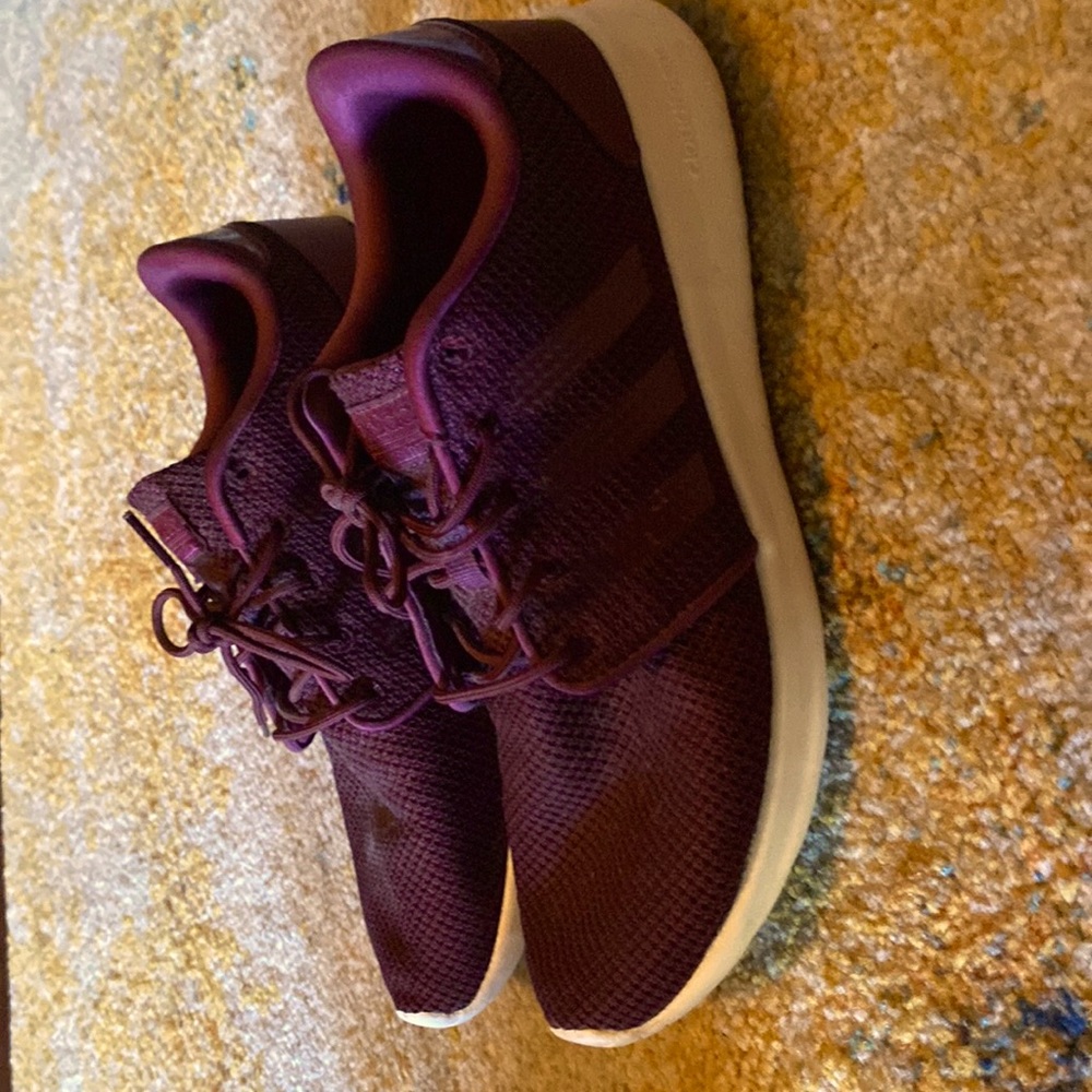Adidas’s cloud foam women’s sports shoes.